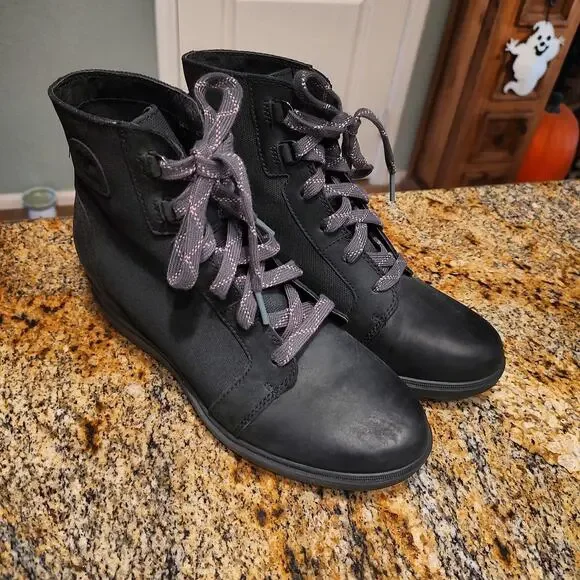 SOREL Women's Black Boots Size 10 ID NL5024-010 - Picture 2 of 12
